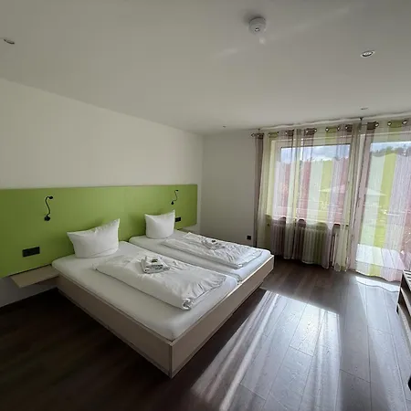 Saettele - Im Hegau, Nahe Singen & Radolfzell Am Bodensee