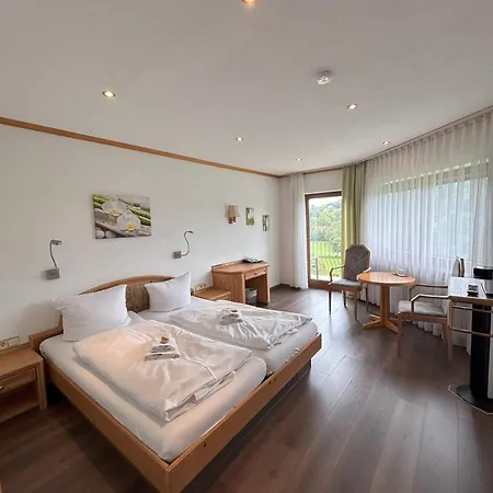 Saettele - Im Hegau, Nahe Singen & Bodensee Hotel