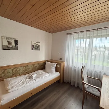 Saettele - Im Hegau, Nahe Singen & Radolfzell Am Bodensee *
